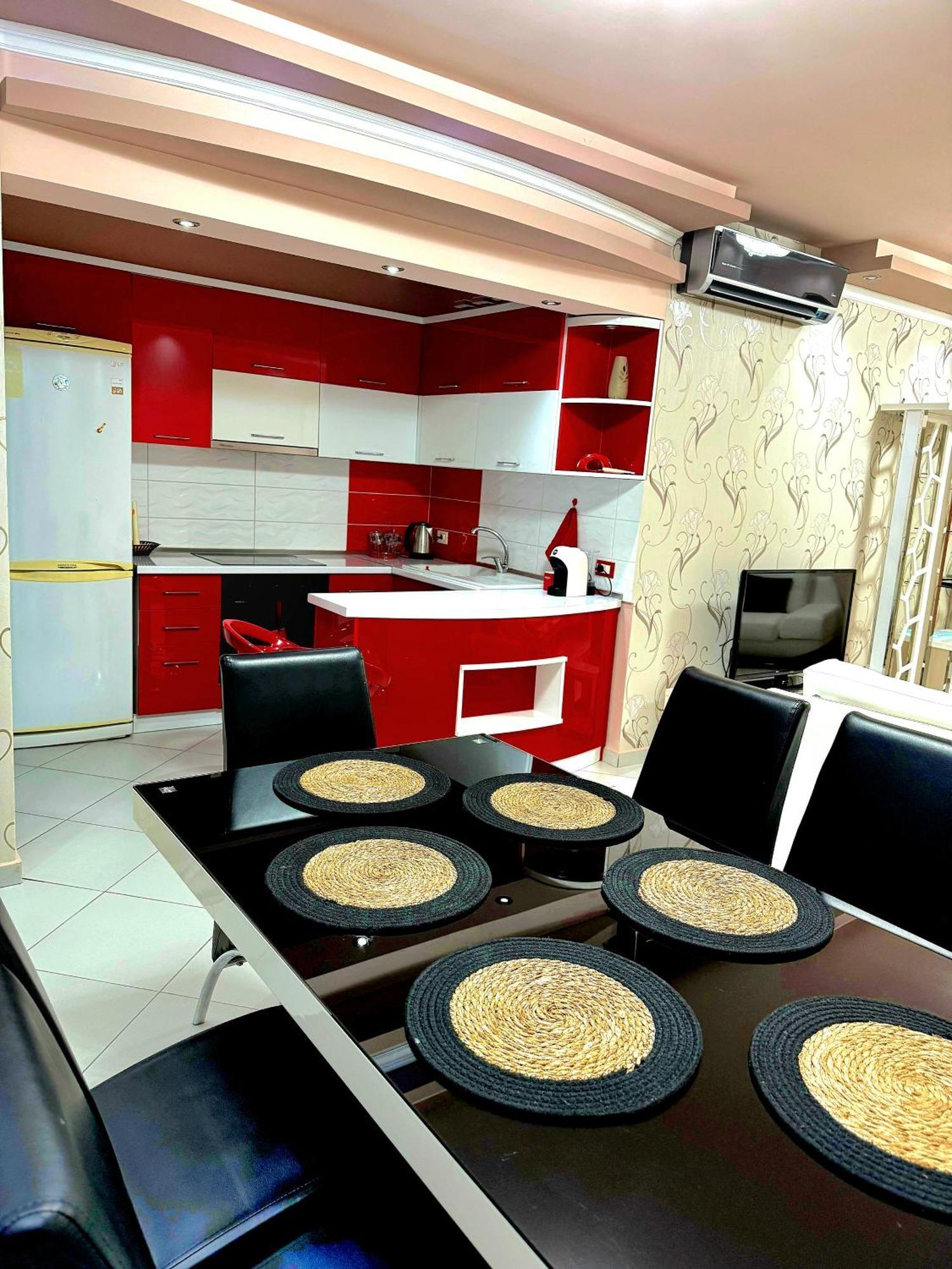 Amy'S Luxury Appartment Shkodra Kültér fotó