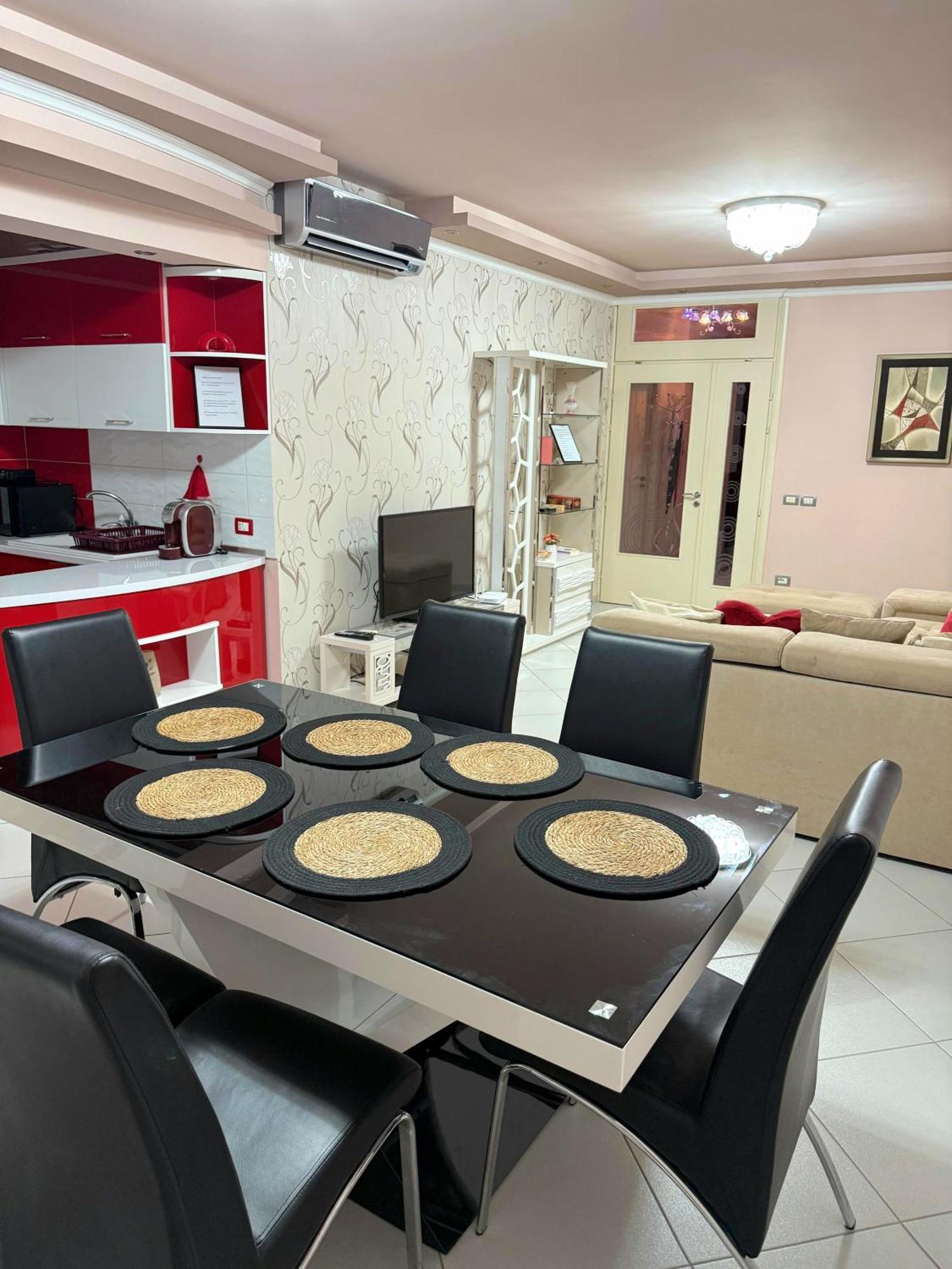 Amy'S Luxury Appartment Shkodra Kültér fotó